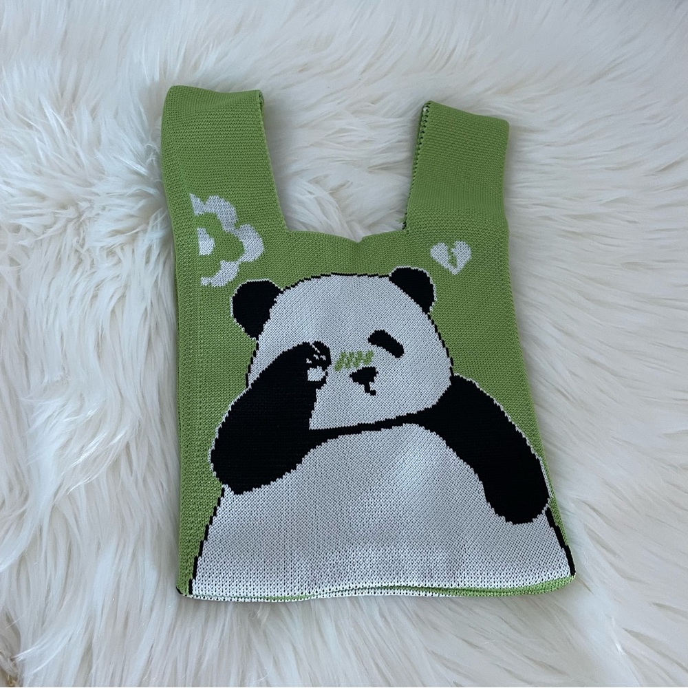 🎁3/$30 Green Panda Knit Kids Bag